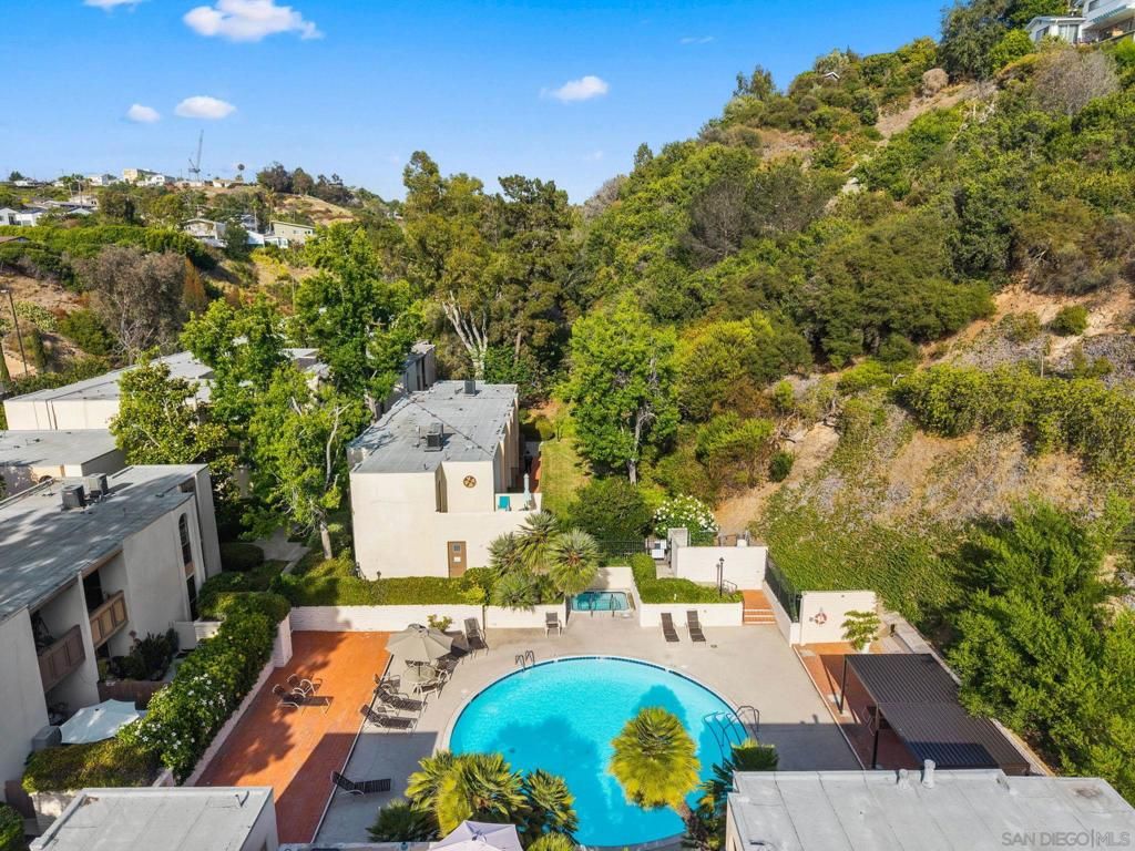 Image 20 of property listing at 4843 Collwood Blvd B, San Diego, CA 92115