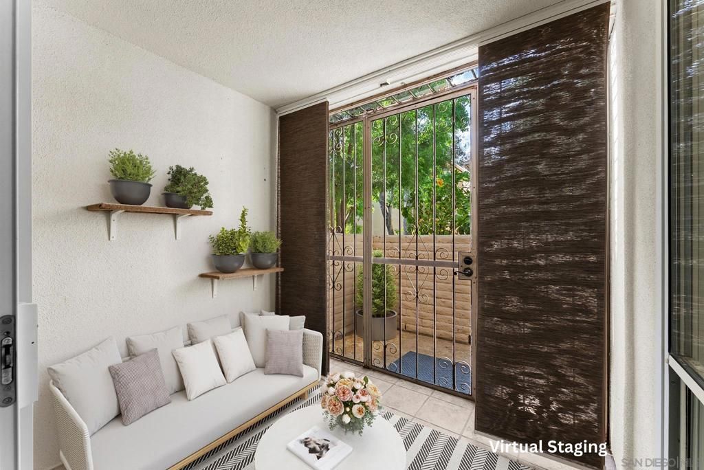 Image 7 of property listing at 4843 Collwood Blvd B, San Diego, CA 92115