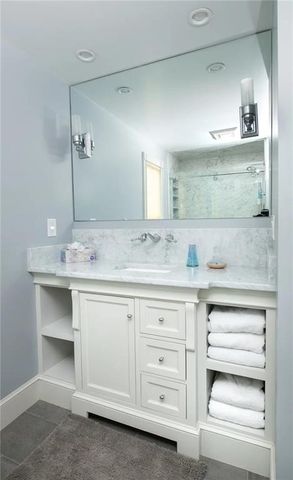 163 Morrison Avenue, Middletown, RI 02842