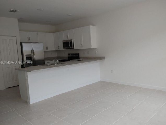 28717 SW 132nd Pl, Homestead, FL 33033