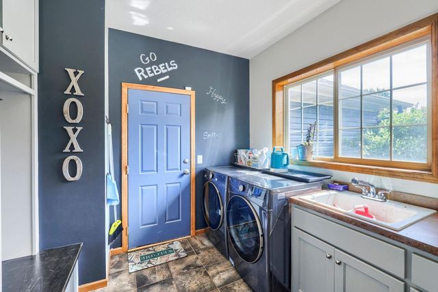 10538 Scott Avenue N, Brooklyn Park, MN 55443