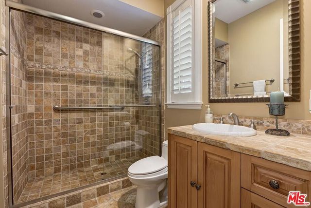 9355 Kirkside Road, Los Angeles, CA 90035