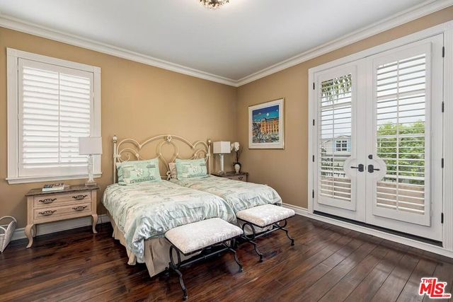 9355 Kirkside Road, Los Angeles, CA 90035
