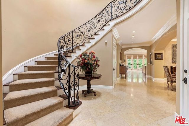 9355 Kirkside Road, Los Angeles, CA 90035