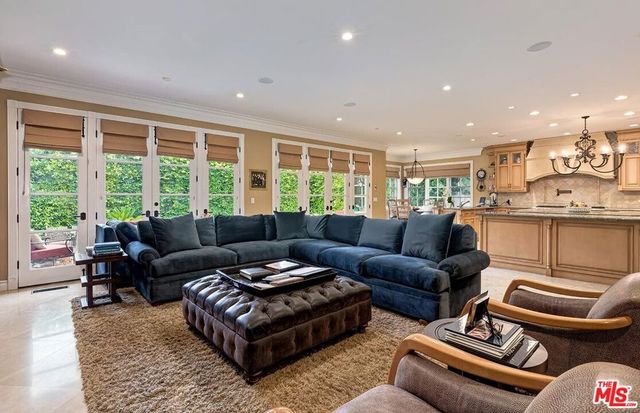 9355 Kirkside Road, Los Angeles, CA 90035