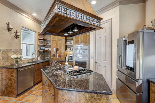 1410 Oceanside Lane, League City, TX 77573