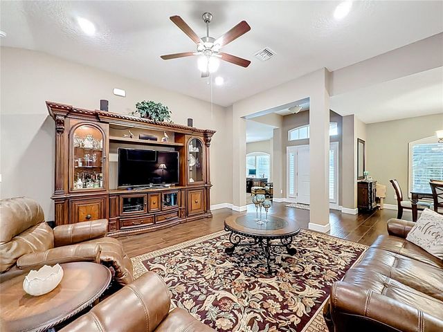 904 PASO ALLEY, Fruitland Park, FL 34731