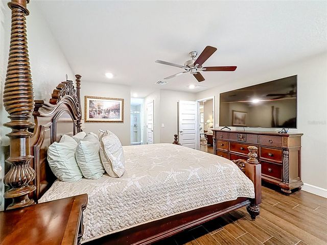 904 PASO ALLEY, Fruitland Park, FL 34731