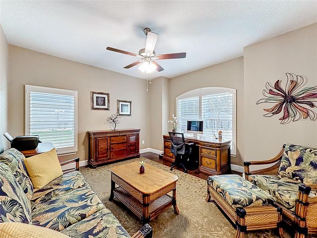 904 PASO ALLEY, Fruitland Park, FL 34731