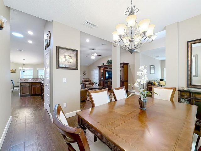 904 PASO ALLEY, Fruitland Park, FL 34731