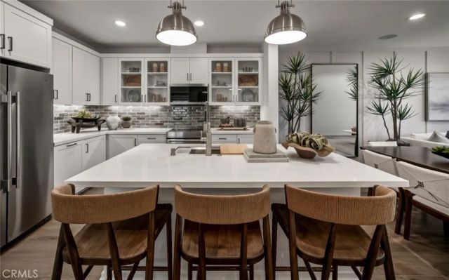 28988 SKYHAVEN Court, Temecula, CA 92590
