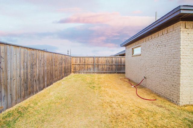 6910 18th Street, Lubbock, TX 79407