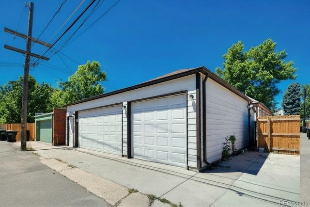 1450 Clermont Street, Denver, CO 80220