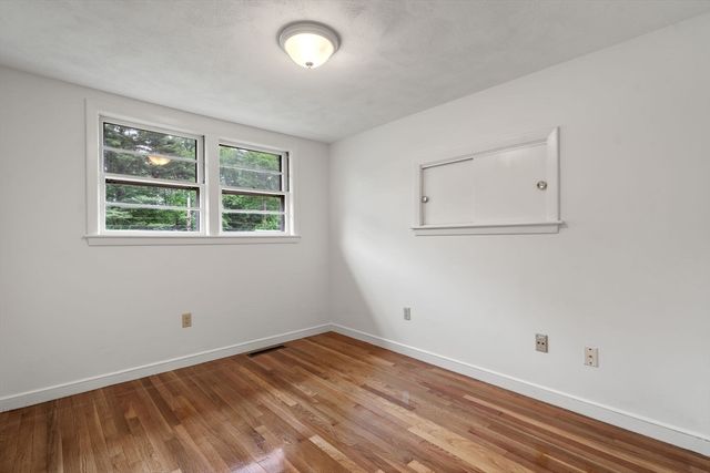 33 Heather Drive, Norwood, MA 02062