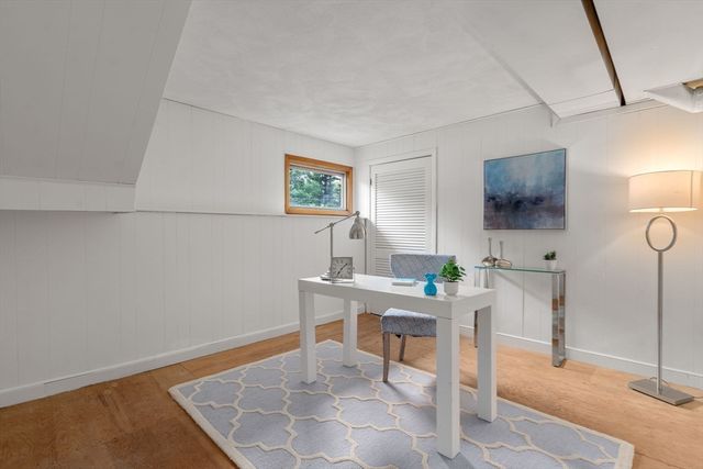 33 Heather Drive, Norwood, MA 02062
