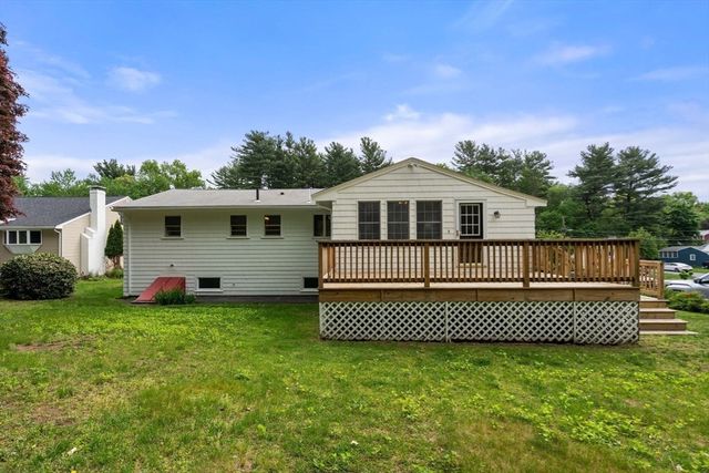 33 Heather Drive, Norwood, MA 02062