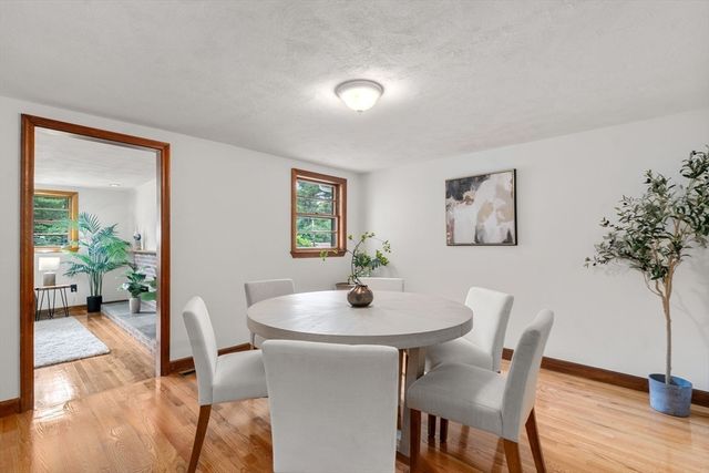 33 Heather Drive, Norwood, MA 02062