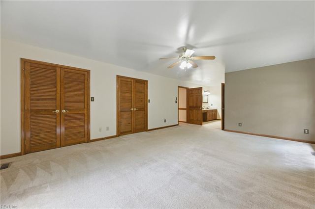 5500 Nuthatch DR, Williamsburg, VA 23185