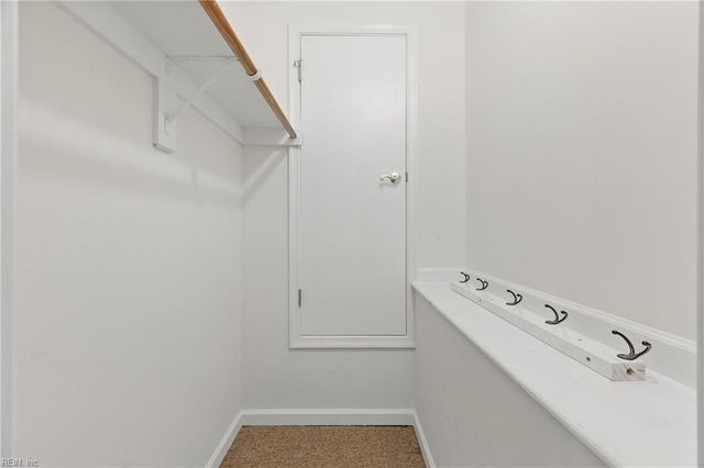 5500 Nuthatch DR, Williamsburg, VA 23185