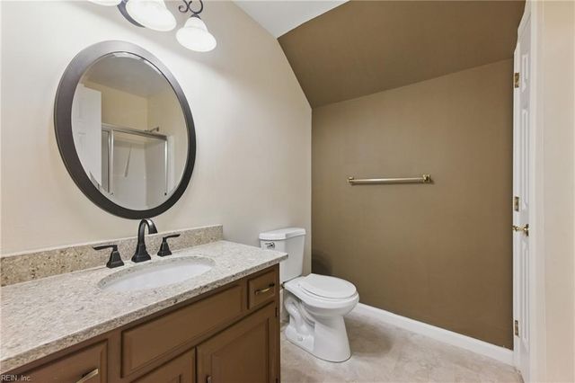 5500 Nuthatch DR, Williamsburg, VA 23185