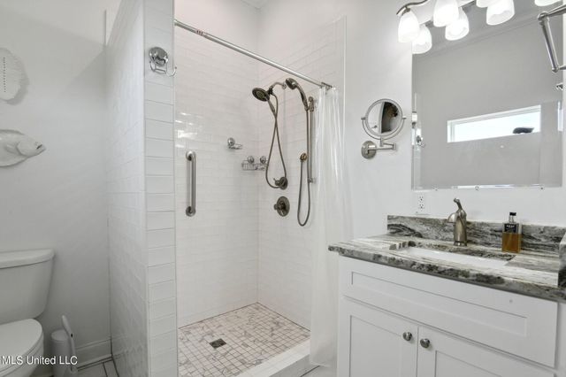 218 S Beach Boulevard, Waveland, MS 39576