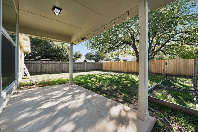 1502 Mcdowell BND, Leander, TX 78641