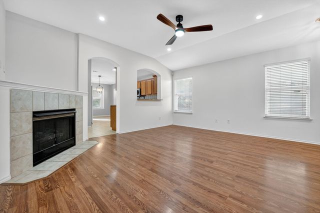 1502 Mcdowell BND, Leander, TX 78641