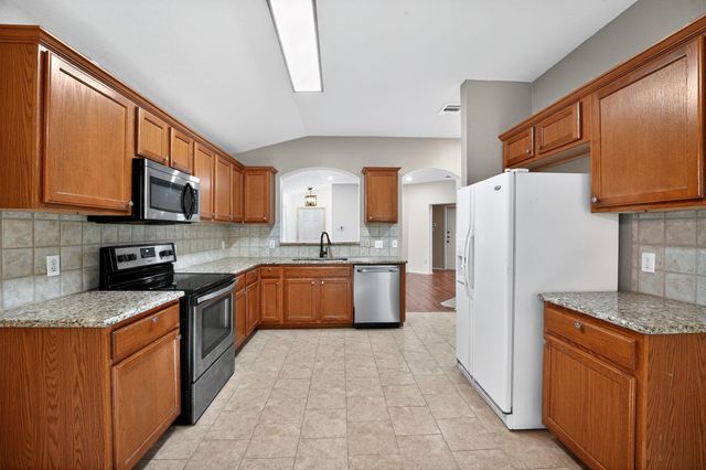 1502 Mcdowell BND, Leander, TX 78641