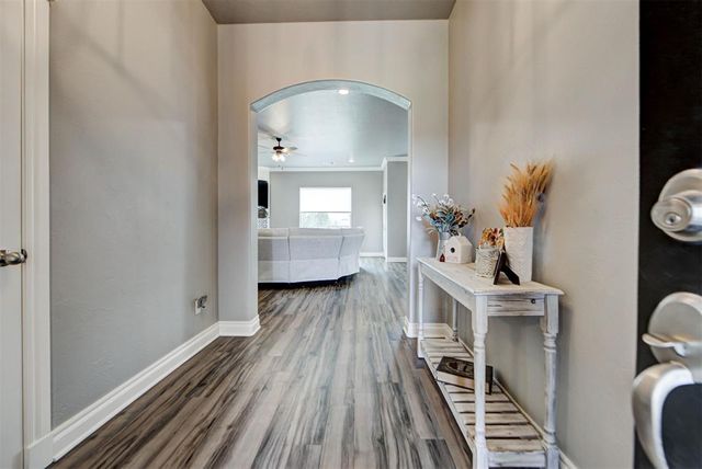 29937 Jade Street, Cashion, OK 73016