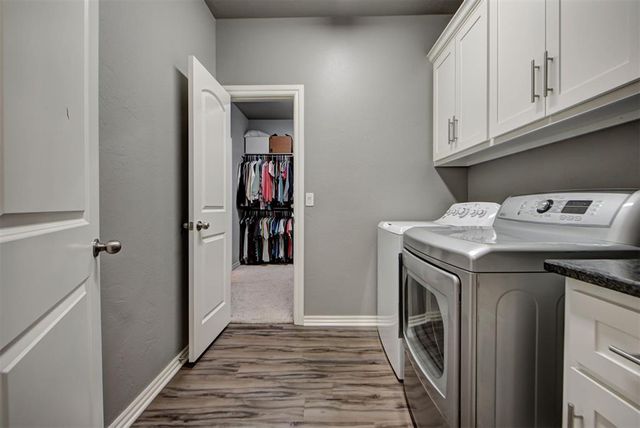 29937 Jade Street, Cashion, OK 73016