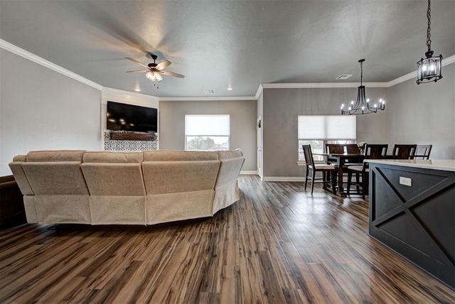 29937 Jade Street, Cashion, OK 73016