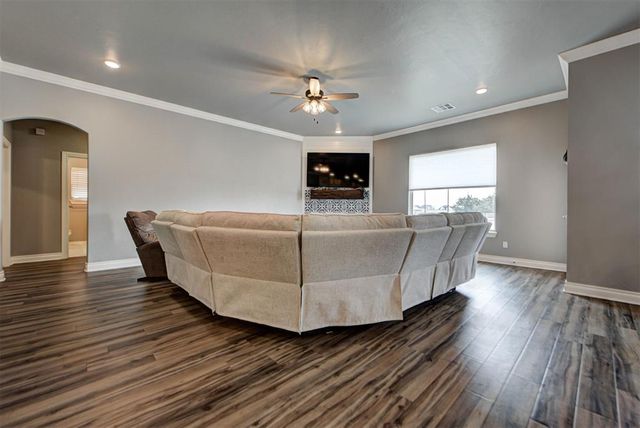29937 Jade Street, Cashion, OK 73016