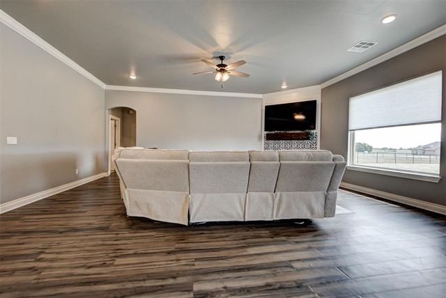 29937 Jade Street, Cashion, OK 73016