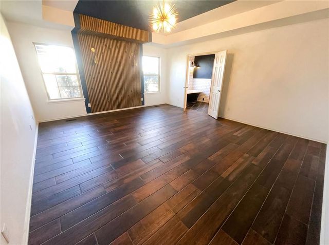 4221 Darril Road, Edmond, OK 73025