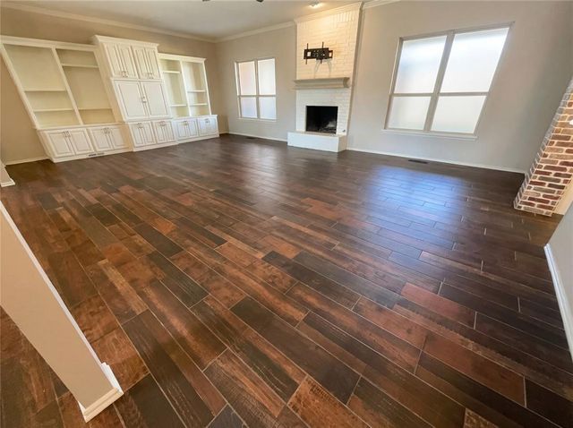 4221 Darril Road, Edmond, OK 73025