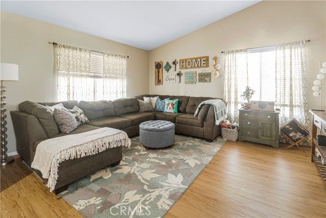 332 Del Flora, Oceanside, CA 92058