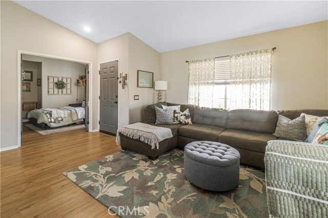 332 Del Flora, Oceanside, CA 92058