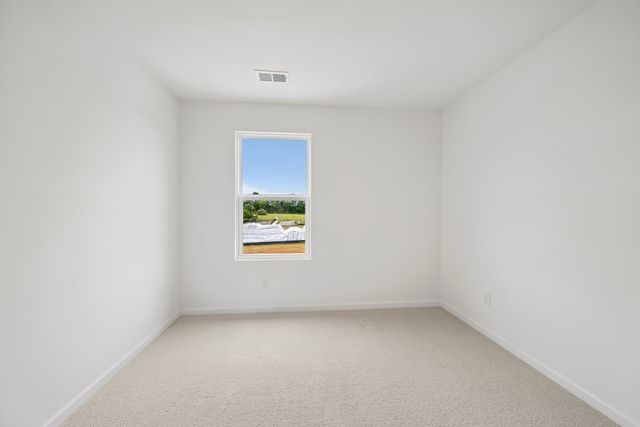 2587 Peaceful Valley Dr, Columbia, TN 38401