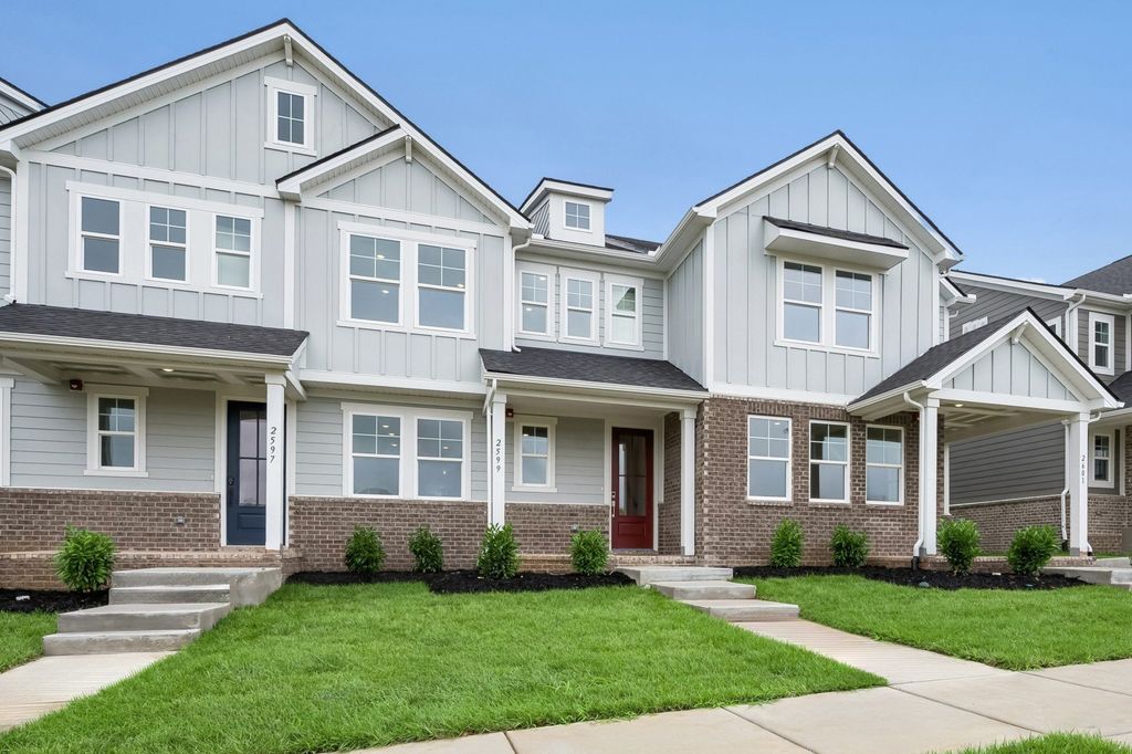 2587 Peaceful Valley Dr, Columbia, TN 38401