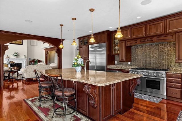 3312 Augusta Lane, Onalaska, WI 54650