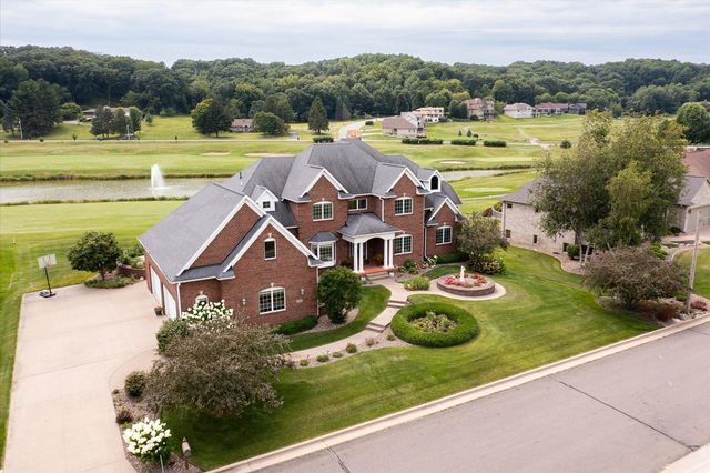 3312 Augusta Lane, Onalaska, WI 54650