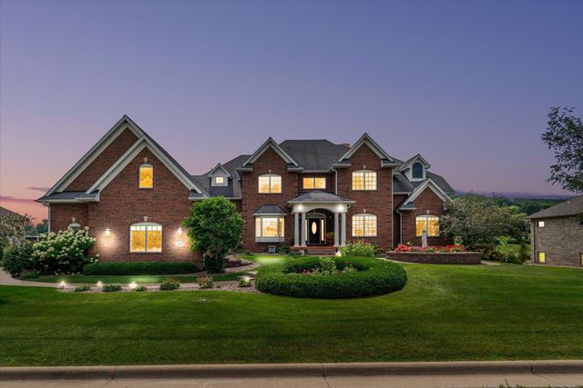 3312 Augusta Lane, Onalaska, WI 54650