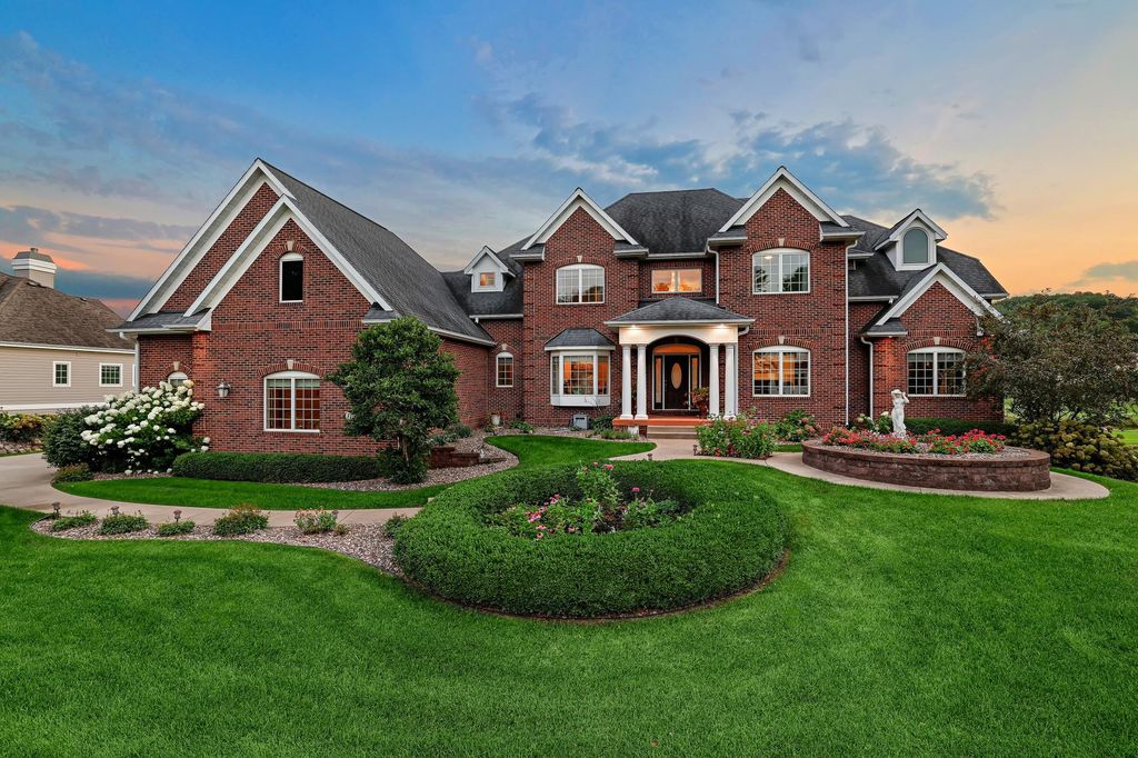 3312 Augusta Lane, Onalaska, WI 54650