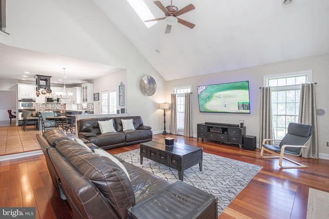 23 PROVIDENCE CT, Newtown, PA 18940