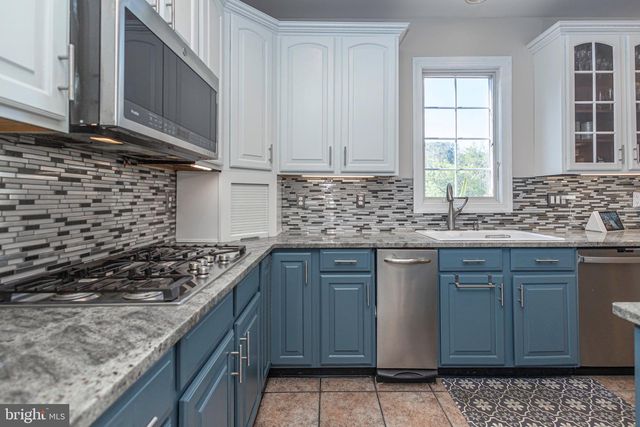 23 PROVIDENCE CT, Newtown, PA 18940