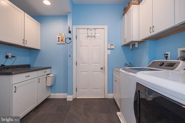 23 PROVIDENCE CT, Newtown, PA 18940