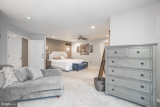 23 PROVIDENCE CT, Newtown, PA 18940