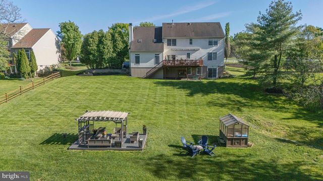 23 PROVIDENCE CT, Newtown, PA 18940
