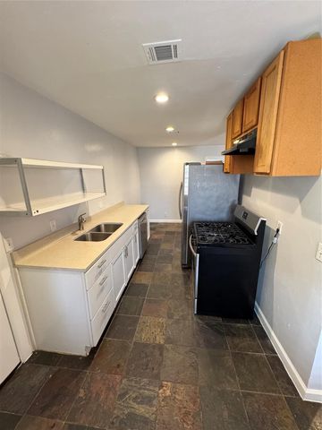 504 Westmorland DR, Austin, TX 78745