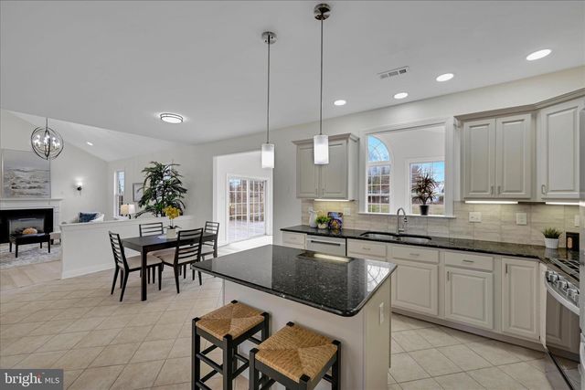 130 BRIDLE PATH LN, Coatesville, PA 19320